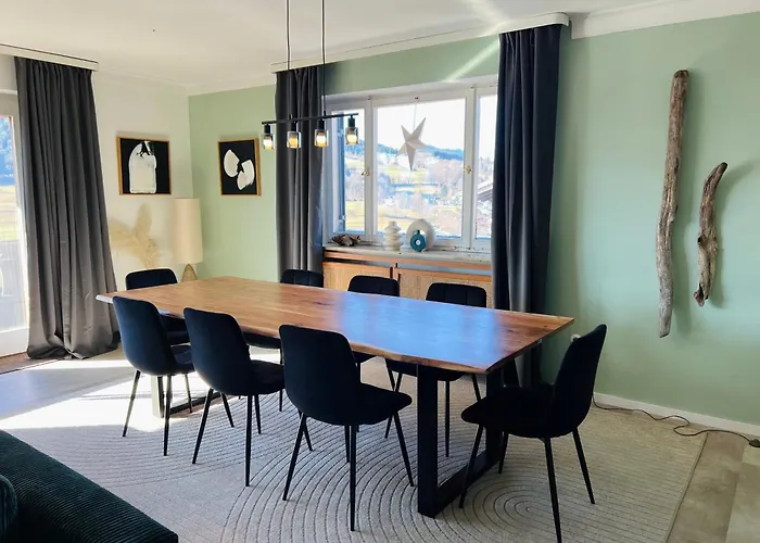 Apartmán Geraeumige Panorama-bergwohnung Mit Sauna Gruppen & Familien Bad Kohlgrub